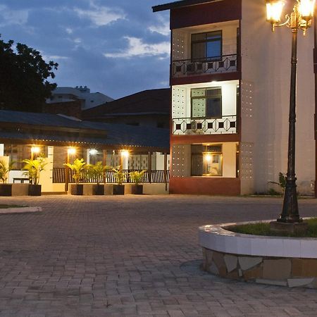 Consir Executive Lodge Accra Eksteriør bilde