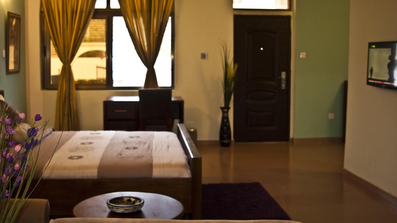 Consir Executive Lodge Accra Eksteriør bilde