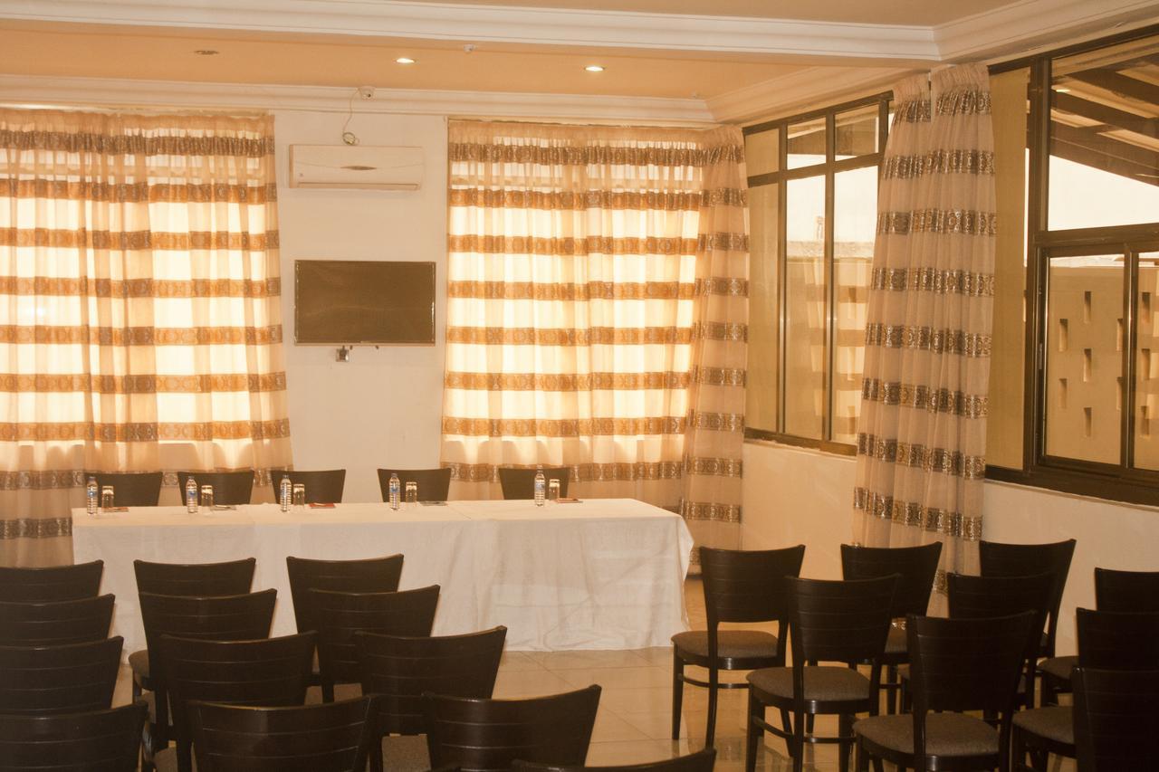 Consir Executive Lodge Accra Eksteriør bilde