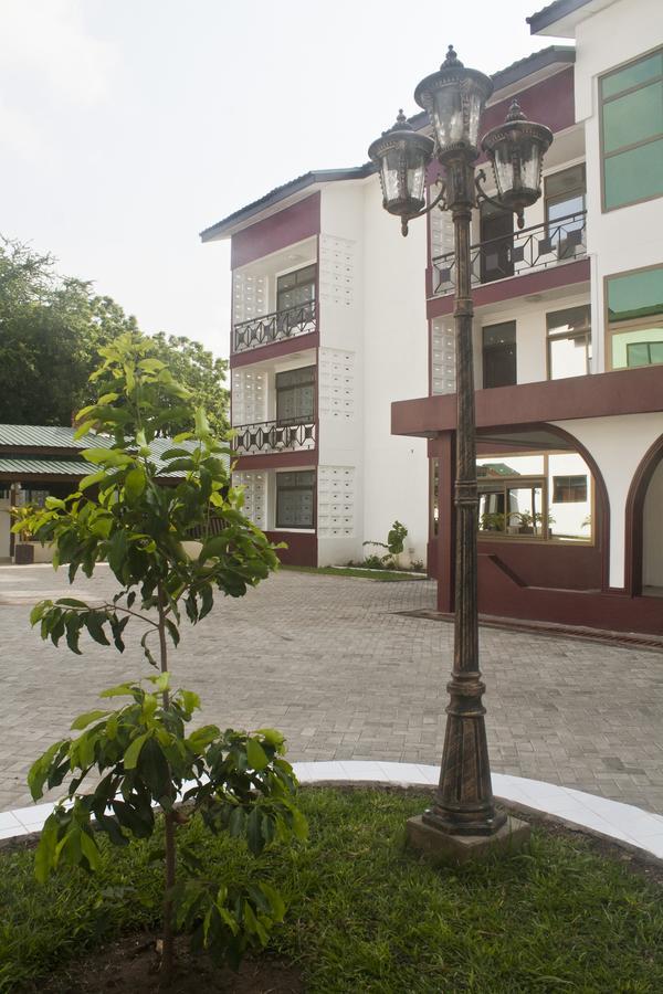Consir Executive Lodge Accra Eksteriør bilde