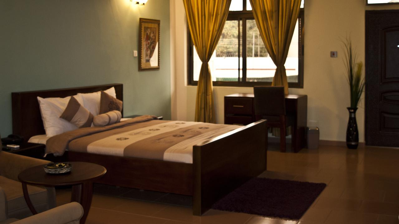Consir Executive Lodge Accra Eksteriør bilde